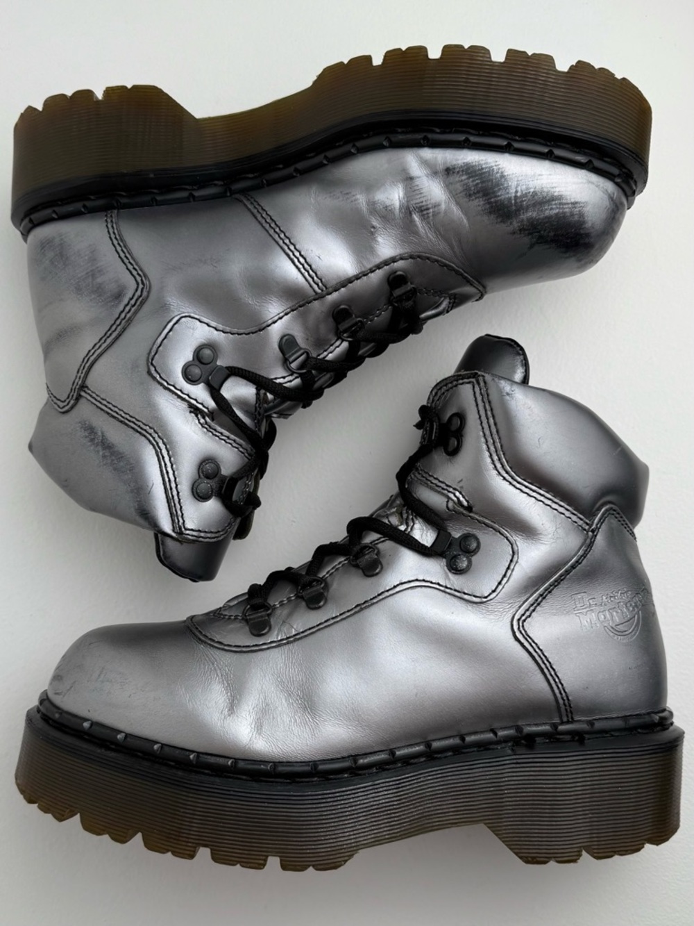 Vintage Dr. Martens Black Silver England Ruboff Envy Platform Leather Boots UK 7